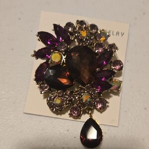 Elegant Gold and Purple Brooch